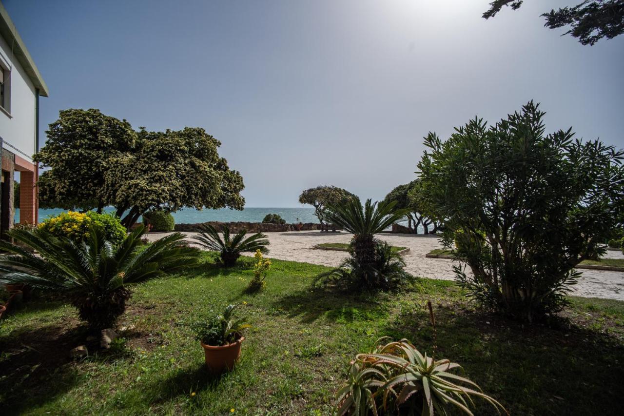 Villa Mg Hotel Santa Marinella Ngoại thất bức ảnh