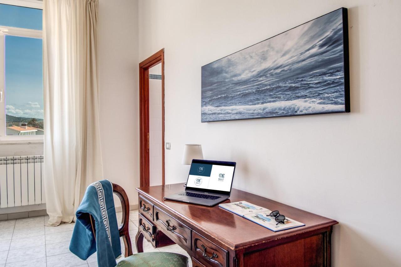 Villa Mg Hotel Santa Marinella Ngoại thất bức ảnh