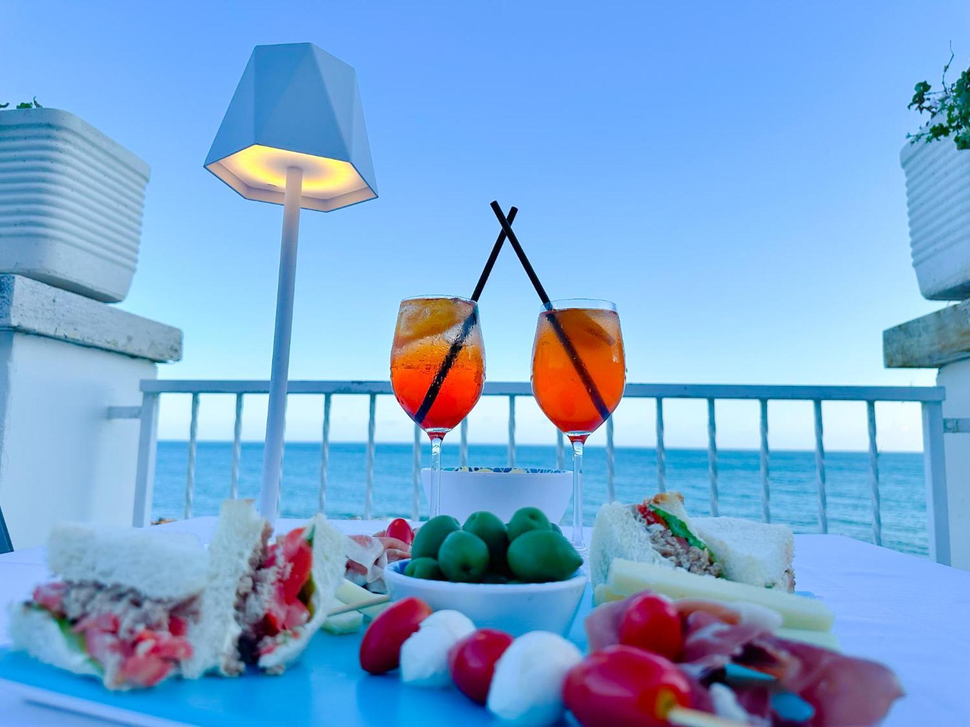Villa Mg Hotel Santa Marinella Ngoại thất bức ảnh